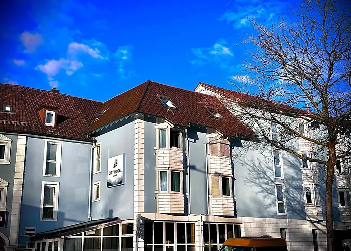 City Hotel
