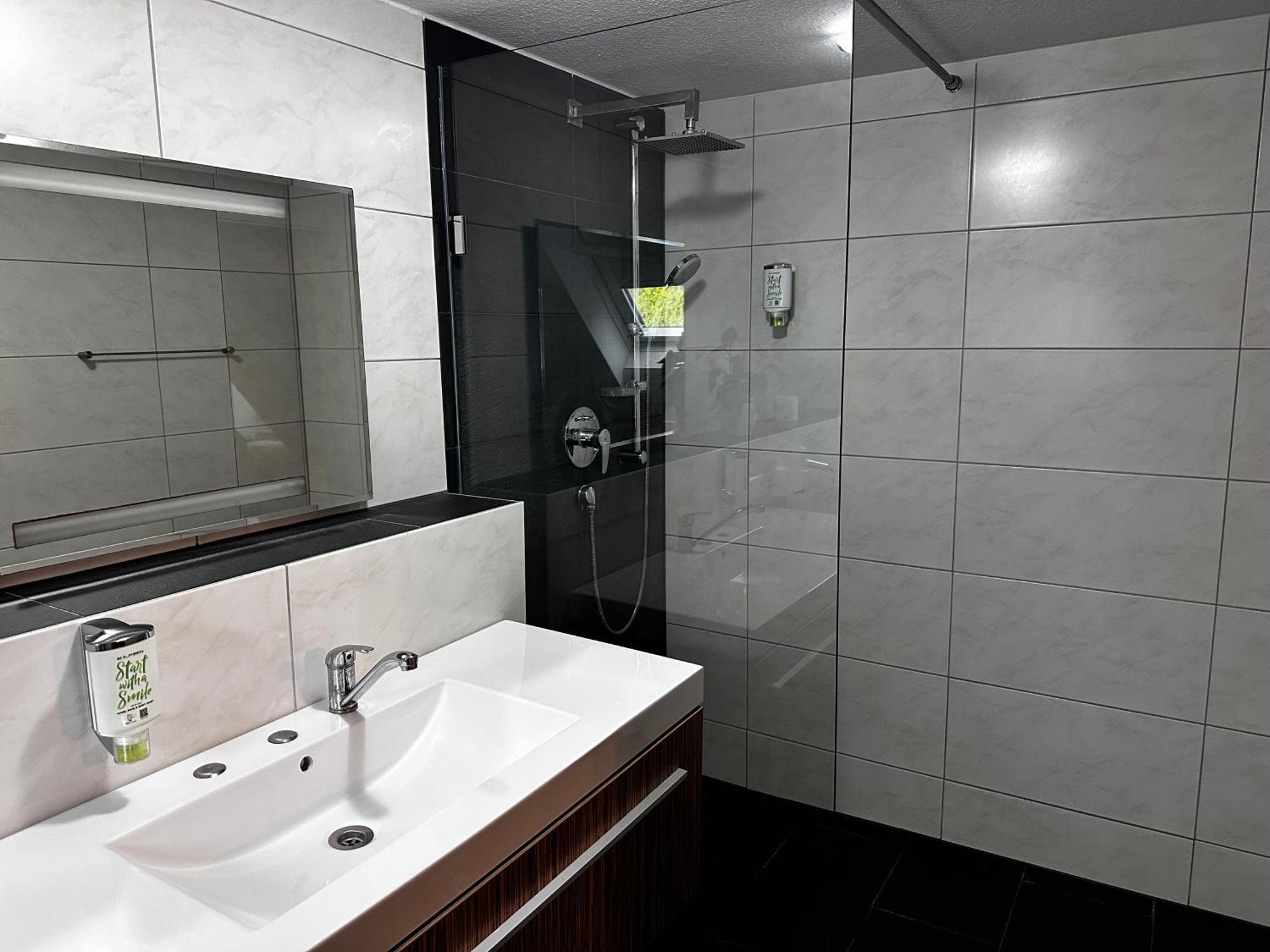 Hotel City Hotel